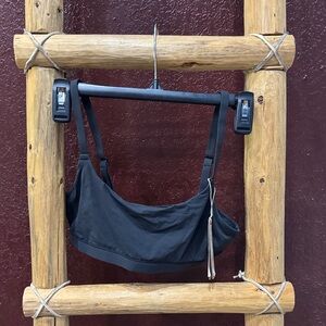 SKIMS Onyx Scoop Bralette